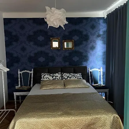 Apartment Queen Of The Arts Belgrade