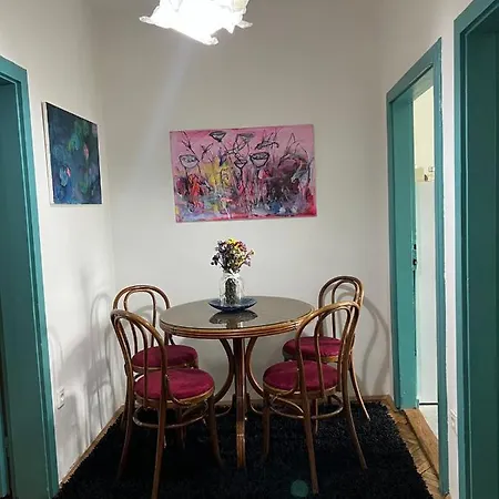 Apartament Queen Of The Arts *