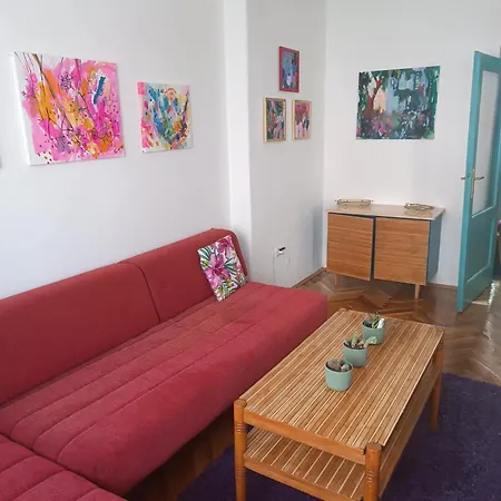 Apartament Queen Of The Arts *